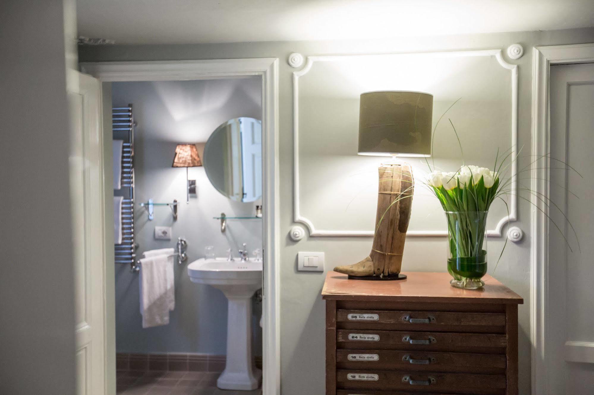 Adastra Suites Florence Buitenkant foto